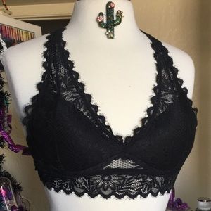 Victoria’s Secret PINK Back Lace Bralette Small